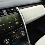 land-rover-discovery-2025-20