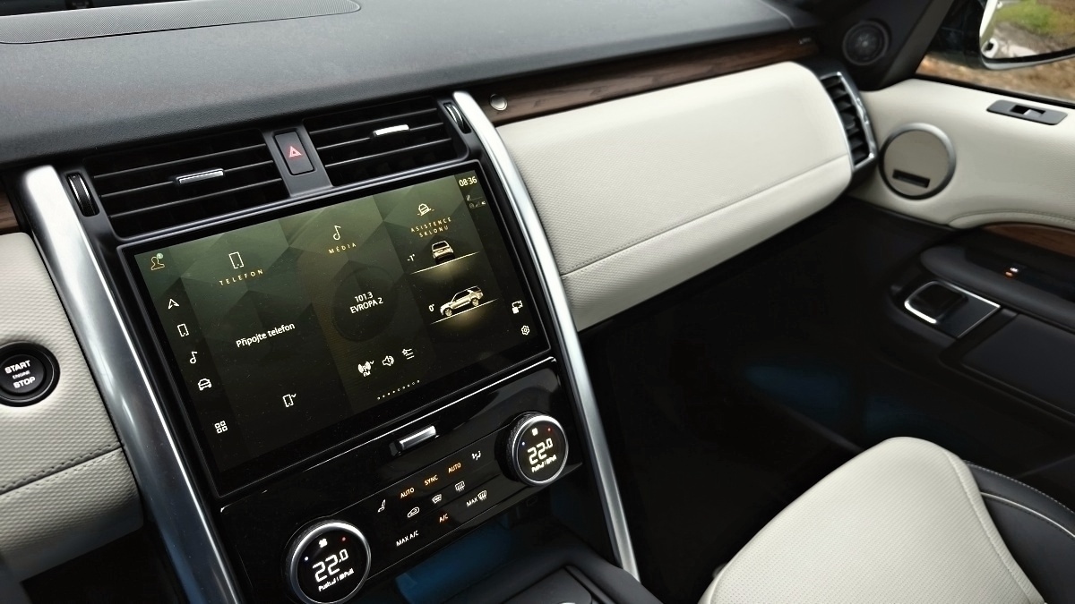 land-rover-discovery-2025-20