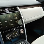 land-rover-discovery-2025-28