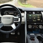 land-rover-discovery-2025-38