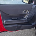 p90587331_highres_mini-cooper-5door-02