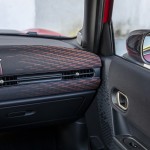 p90587341_highres_mini-cooper-5door-02