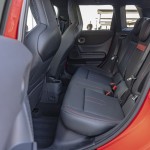 p90587346_highres_mini-cooper-5door-02