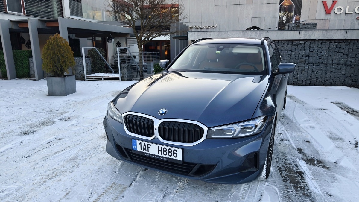 bmw-3-touring-2025-1