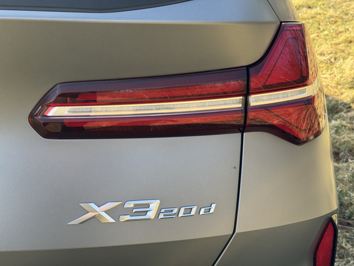 bmw-x3-2025-12