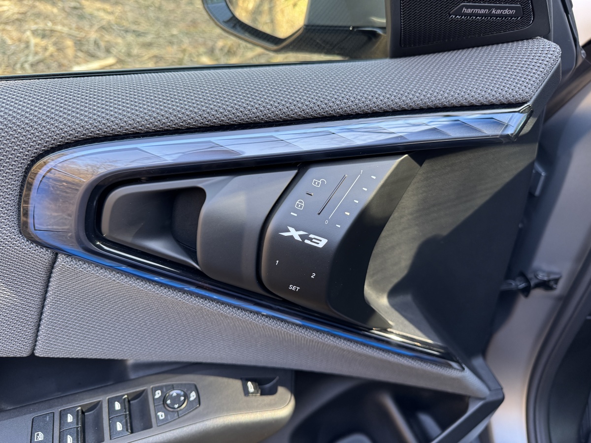 bmw-x3-2025-25