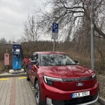ford-explorer-ev-2025-19