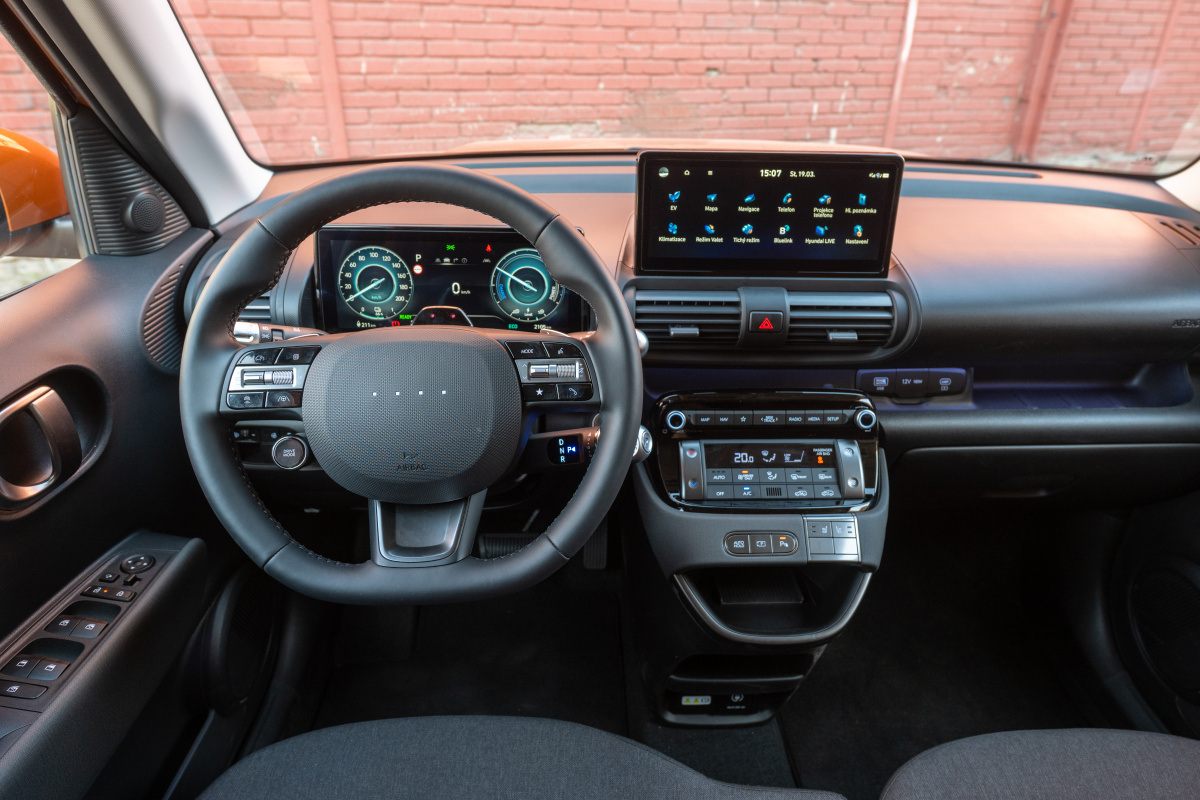 hyundai-inster-84