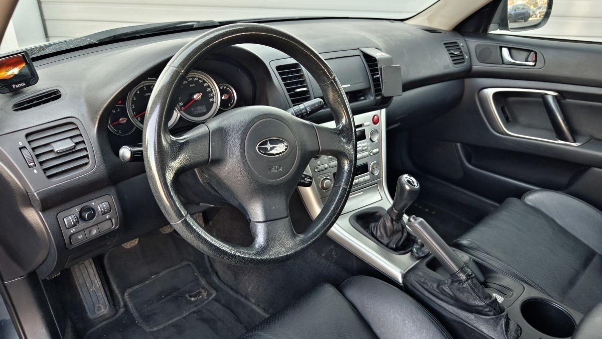 subaru-legacy-2006-15