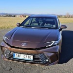 toyota-camry-2025-1