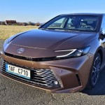toyota-camry-2025-4