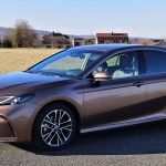 toyota-camry-2025-9