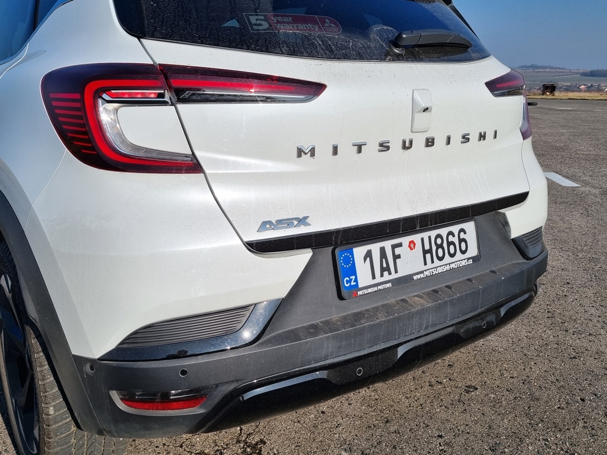 mitsubishi-asx-2025-19