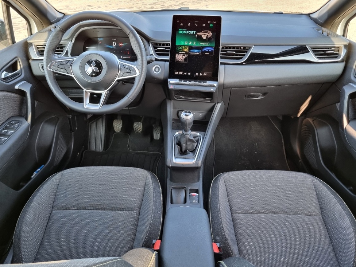 mitsubishi-asx-2025-6