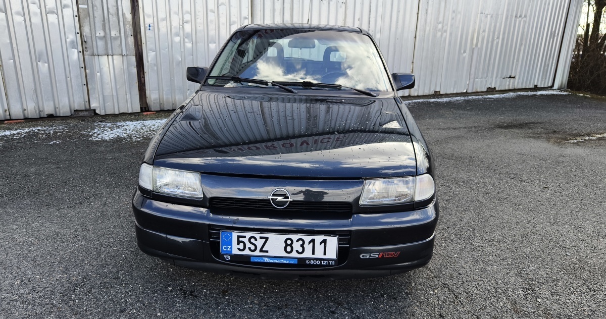 opel-astra-f-gsi-16v-3
