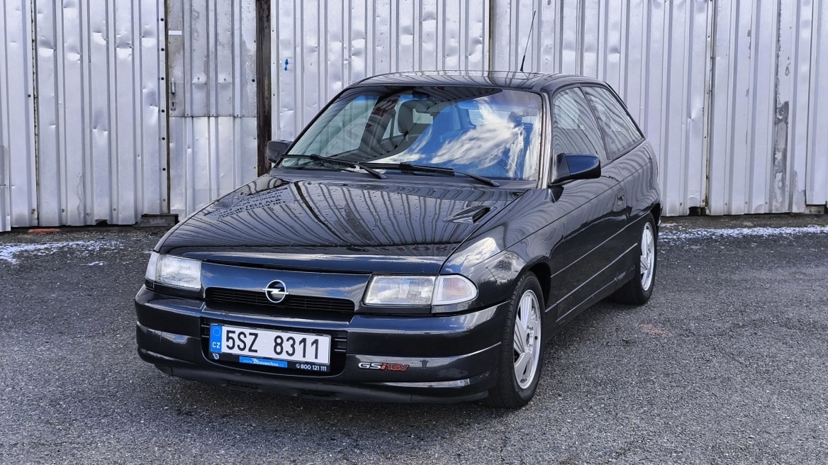 opel-astra-f-gsi-16v-4