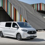 2025pbfp_transit_custom_phev_multicab_001-low