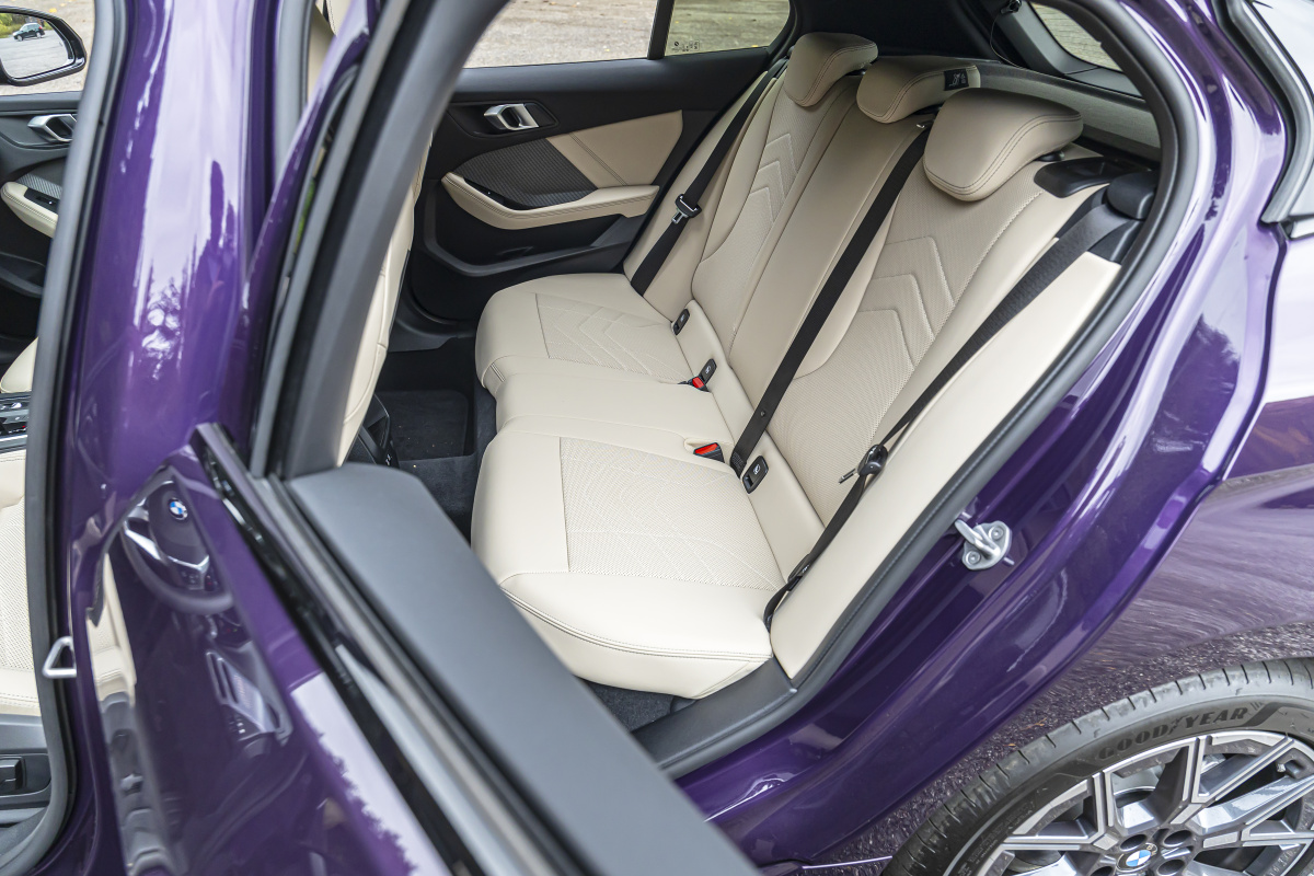 bmw-1-2025-11