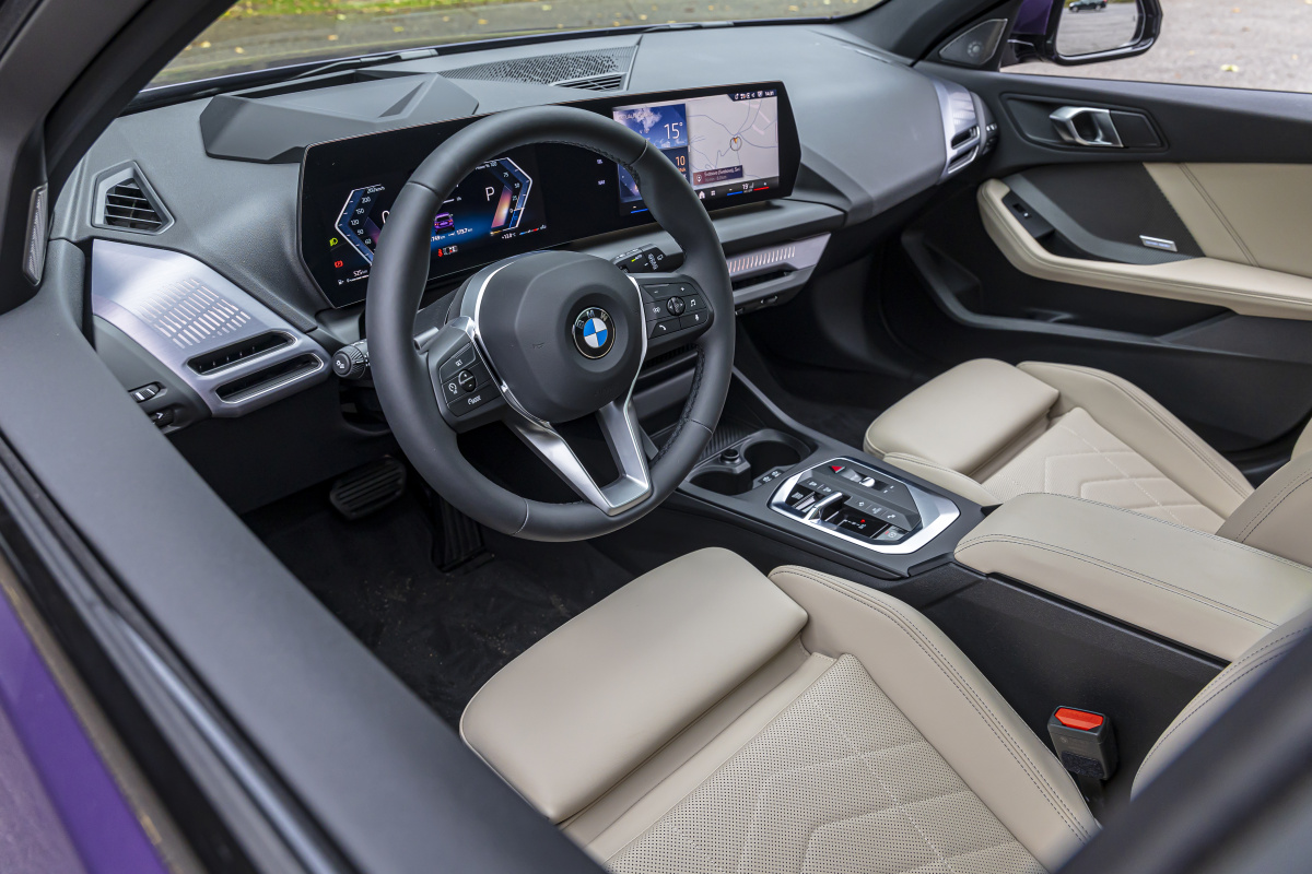 bmw-1-2025-6