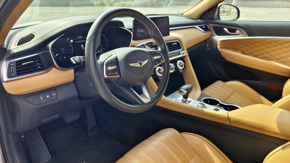genesis-g70-15