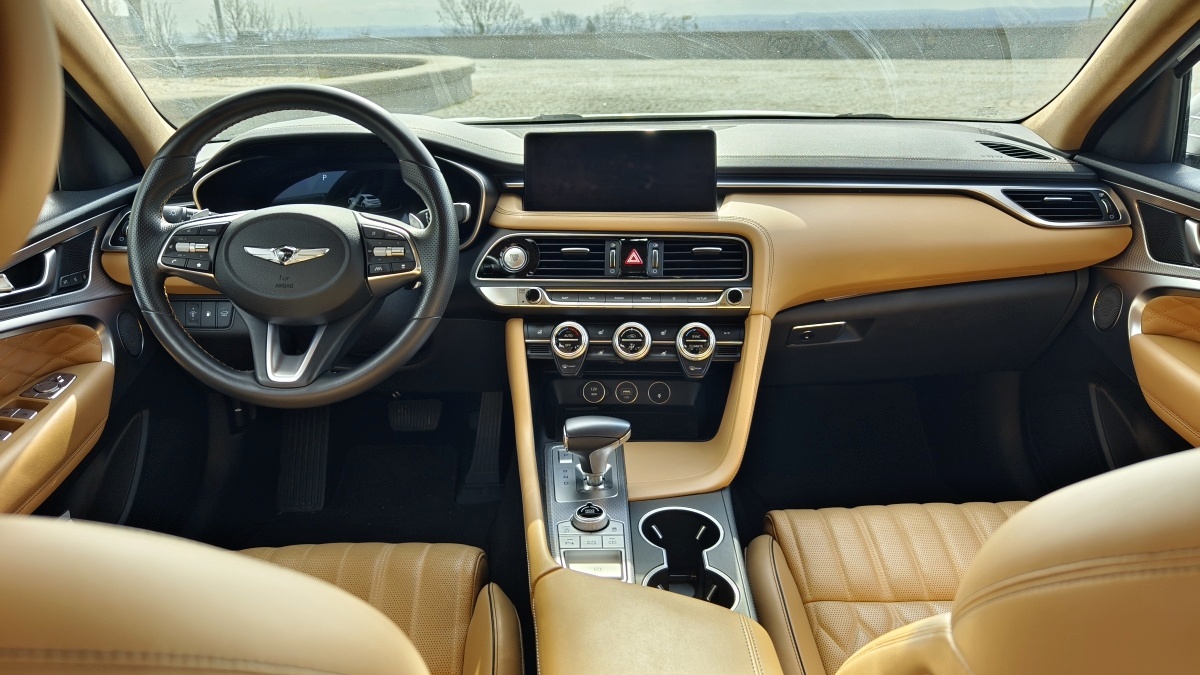 genesis-g70-20