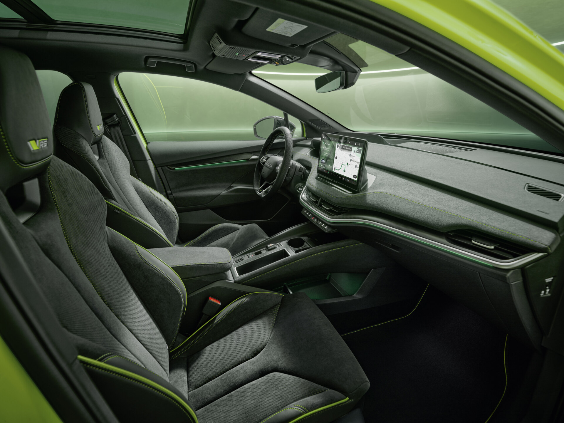 09_new_skoda_enyaq_rs_0e6ef57f-1920x1440