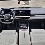 bmw-5-touring-2025-15