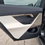 bmw-5-touring-2025-18