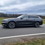 bmw-5-touring-2025-30