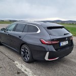 bmw-5-touring-2025-8