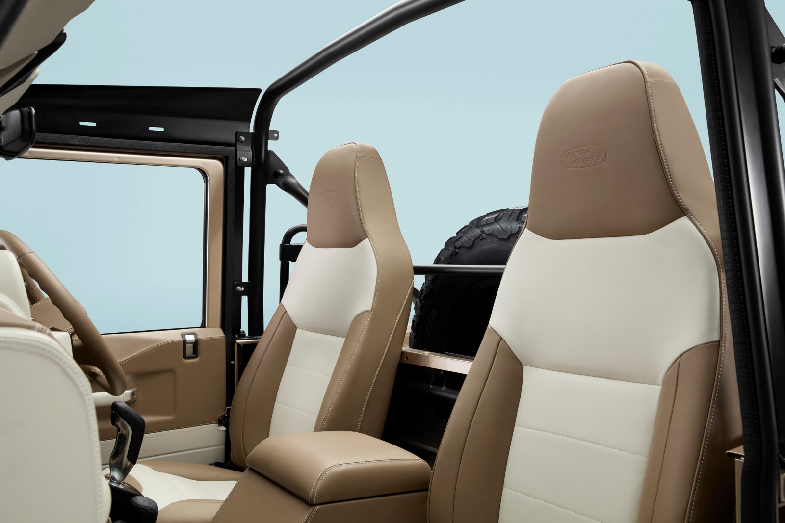 defender-classic_v8_softtop_07