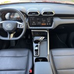 mg-zs-2025-16