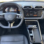 mg-zs-2025-17