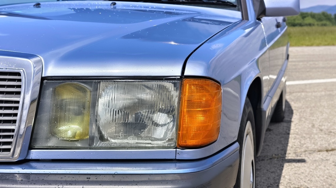 mercedes-benz-190-e-w201-20