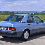 mercedes-benz-190-e-w201-31