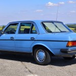 mercedes-benz-w123-35