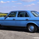 mercedes-benz-w123-36