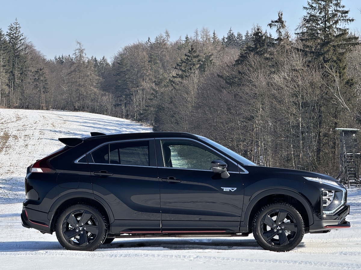 mitsubishi-eclipse-cross-2025-8