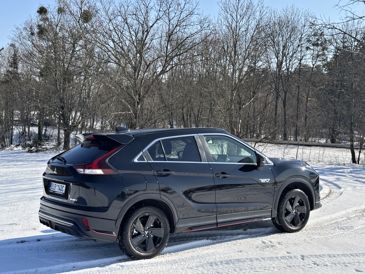 mitsubishi-eclipse-cross-2025-9