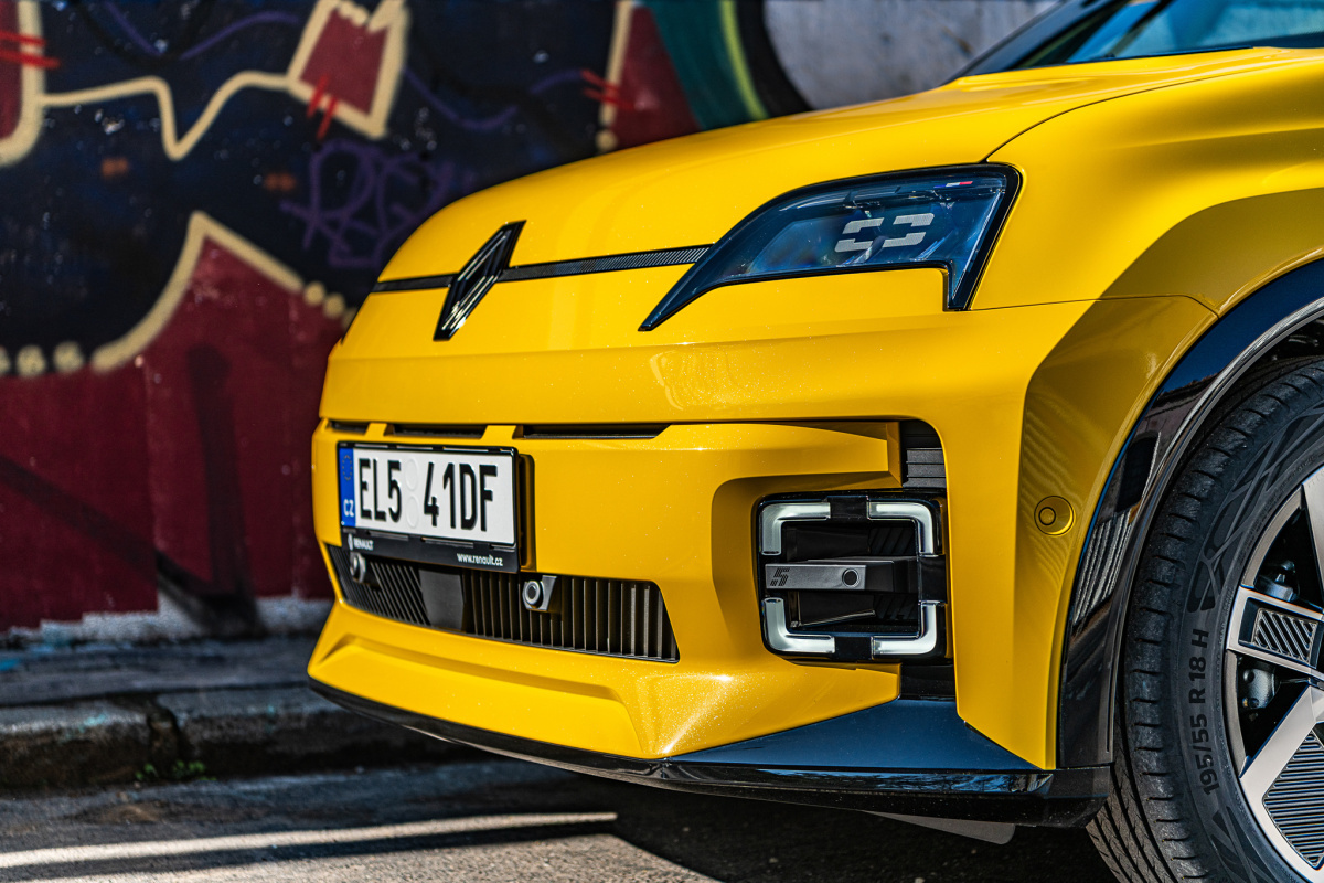 renault-5-2025-21