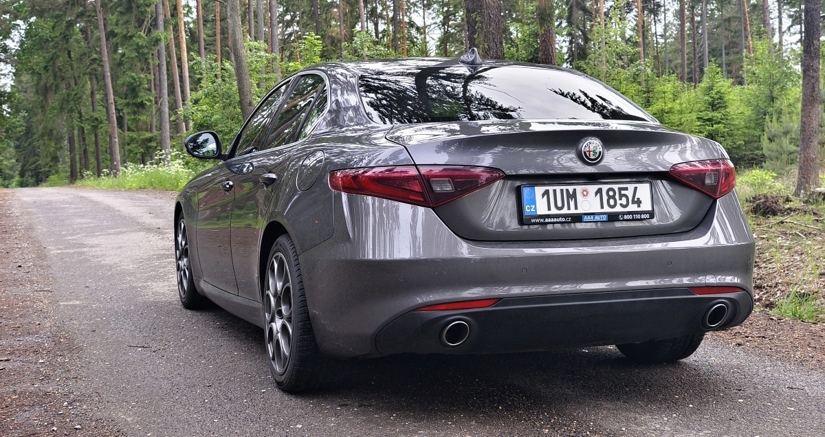 alfa-romeo-giulia-17