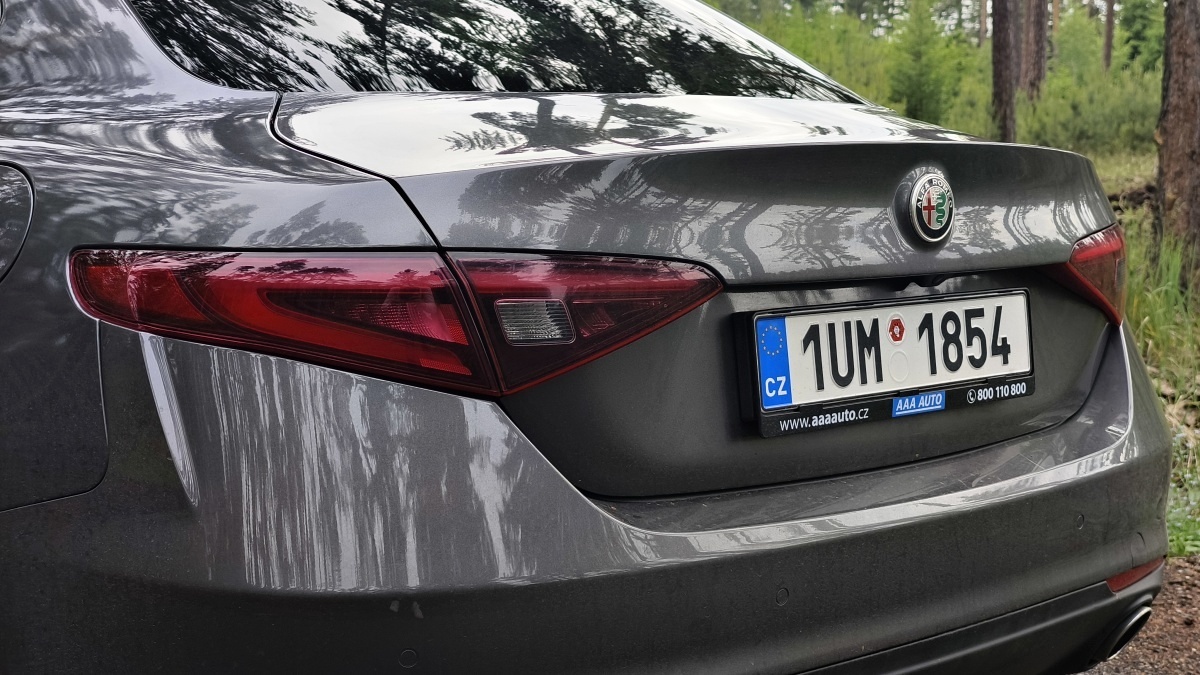 alfa-romeo-giulia-22