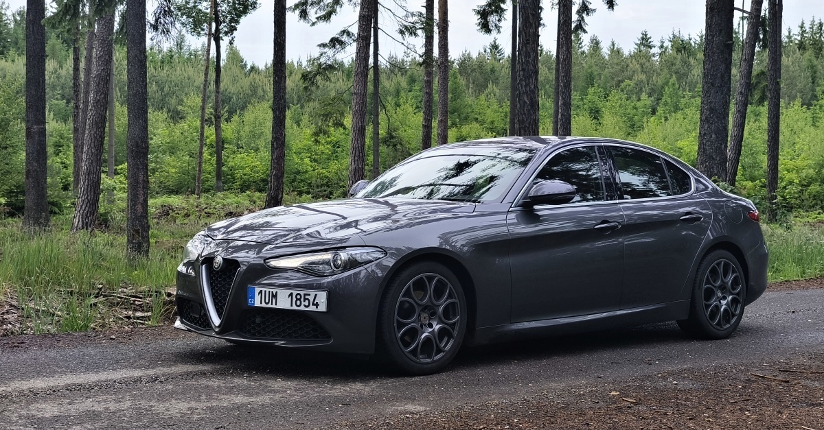 alfa-romeo-giulia-3