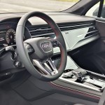 audi-q7-2025-21