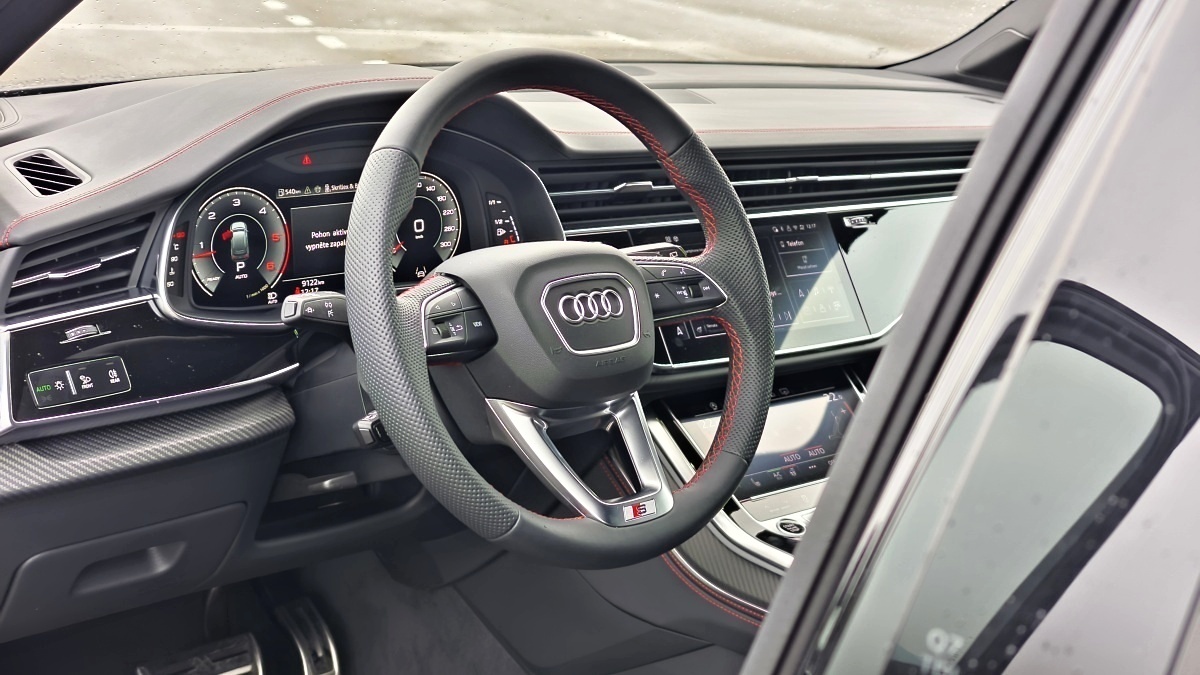 audi-q7-2025-22
