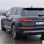 audi-q7-2025-38