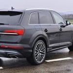 audi-q7-2025-40