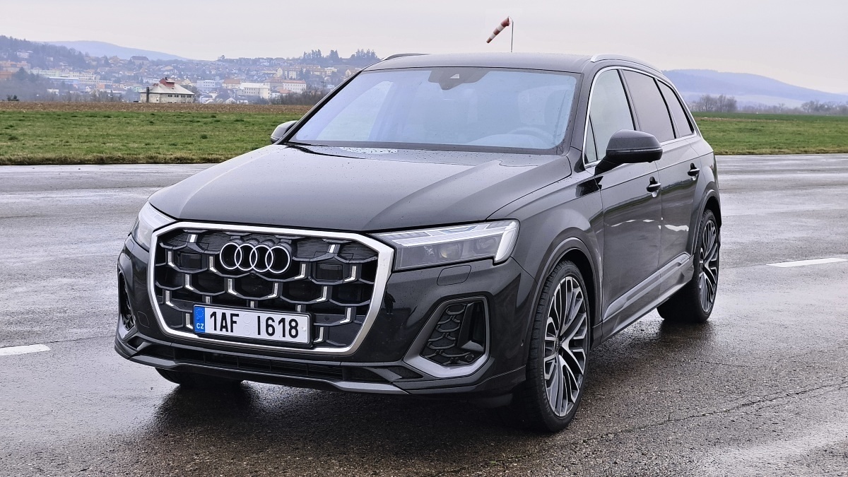 audi-q7-2025-6