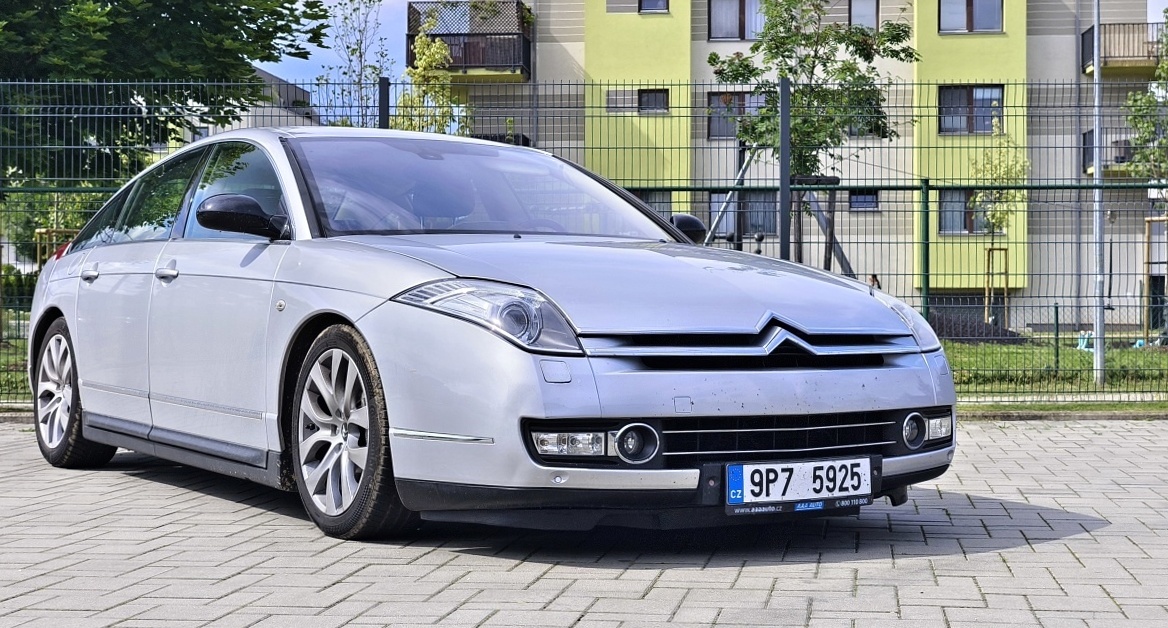 citroen-c6-15