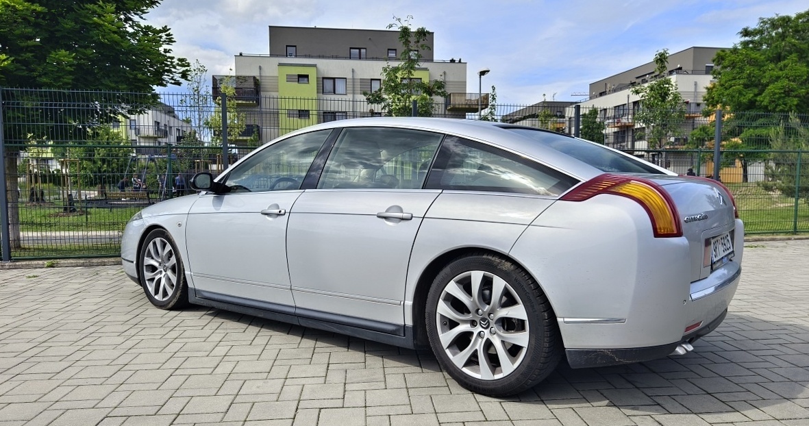 citroen-c6-25